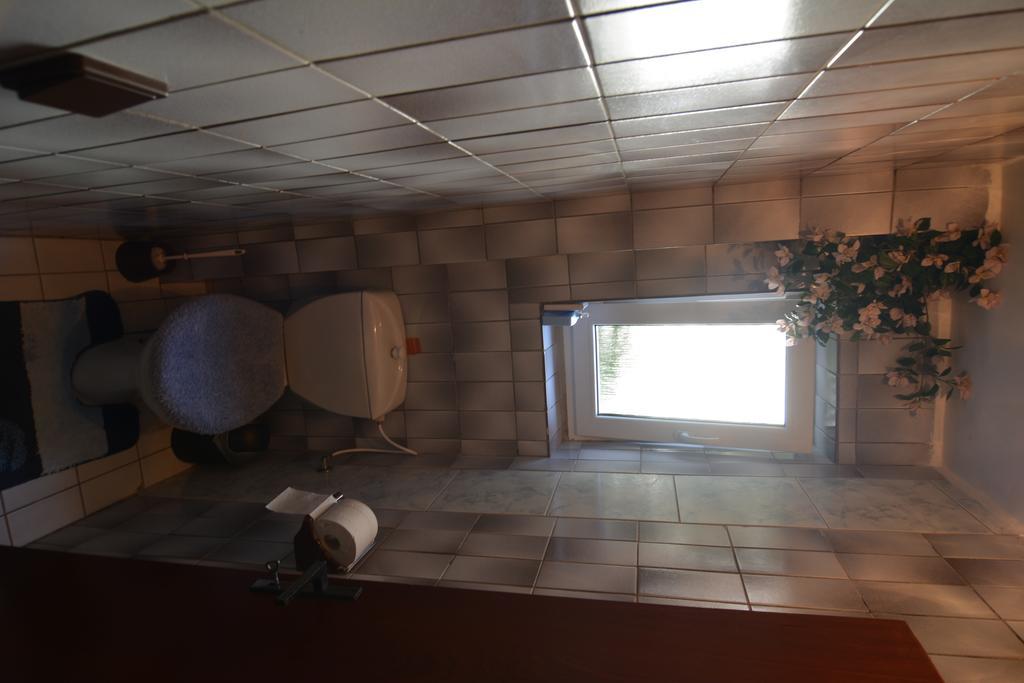 Privat Marika Apartment Nova Lesna Bagian luar foto